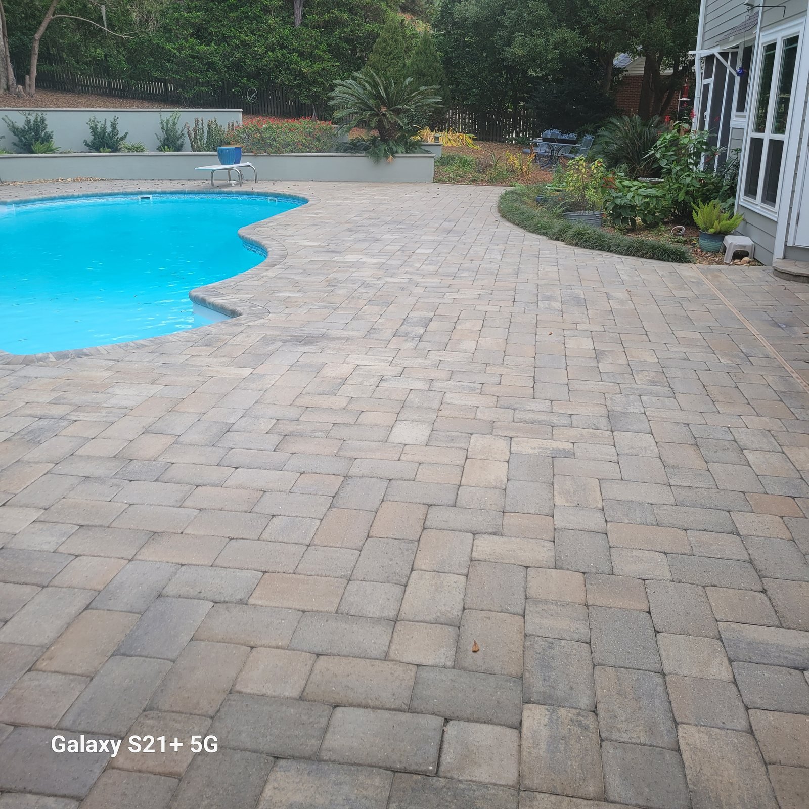 Pool Deck 04
